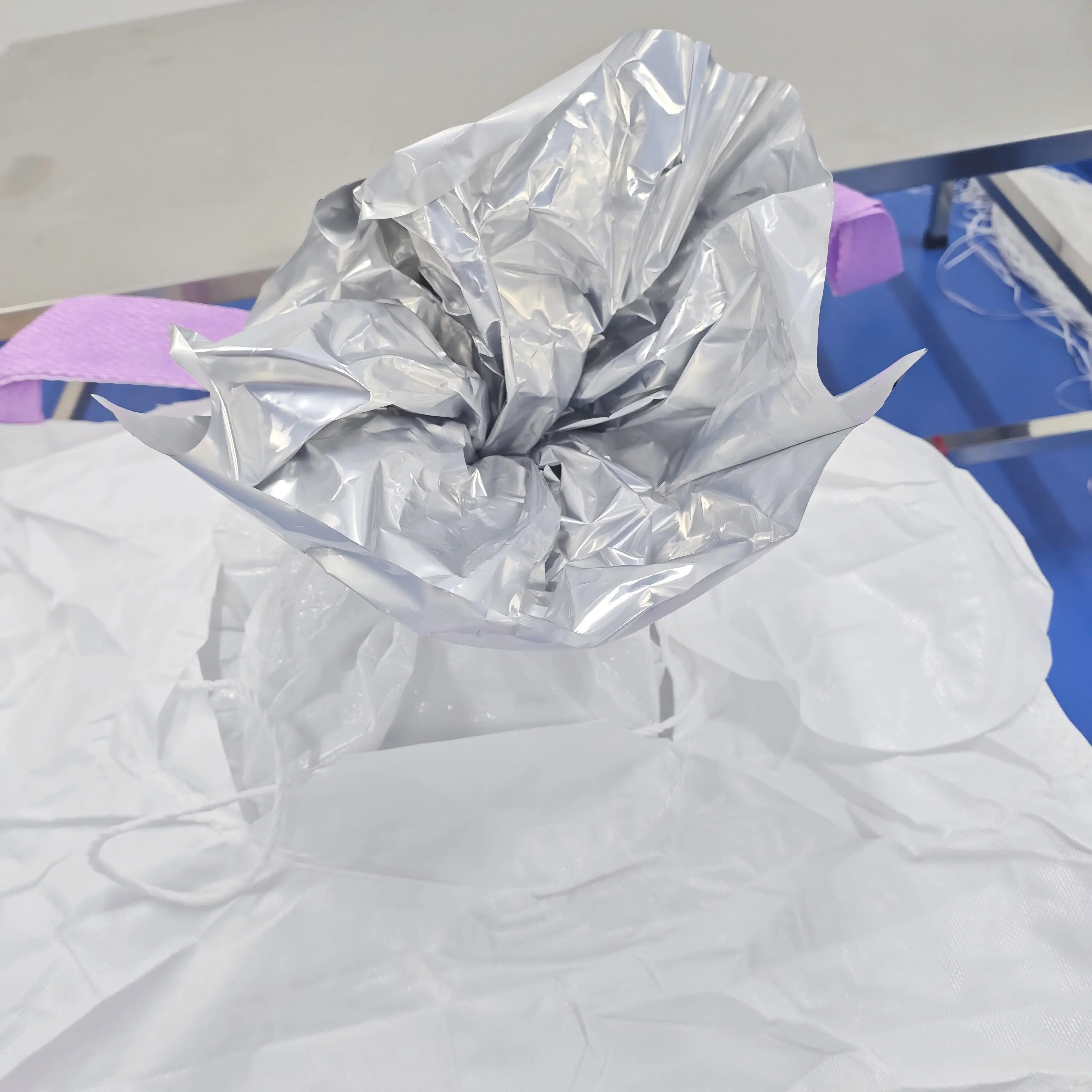 Best Lithium Battery Material FIBC Bulk Bag with Four-Layer Aluminum Foil Liner for Cathode & Anode Powder Supplier, Exporter