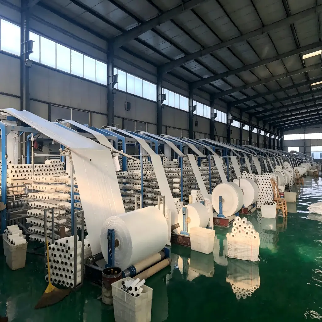 Custom Virgin PP Woven Fabric for FIBC Bulk Bags, High Tensile Woven Polypropylene Base Cloth for Industrial Packaging Production Factories, Exporter