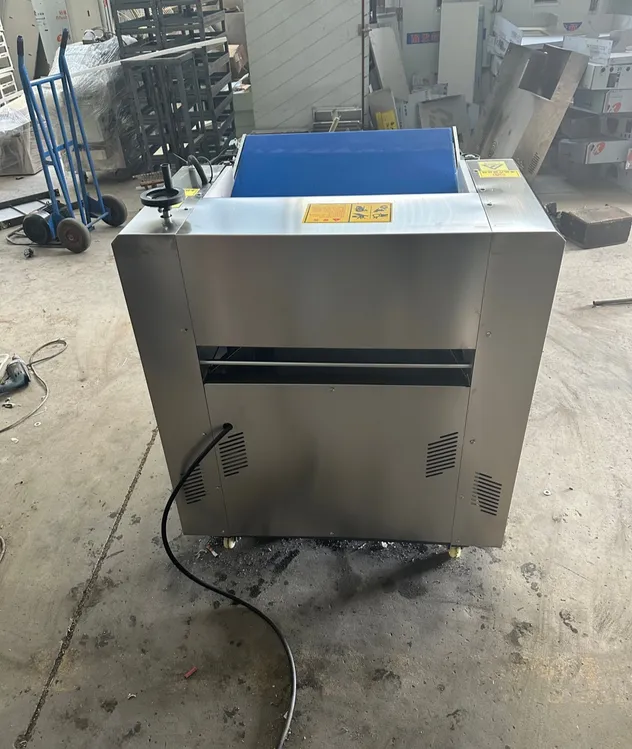 Máquina de Rolagem de Massa Máquina Automática de Sova de Massa Máquina de Achatar Massa à Venda