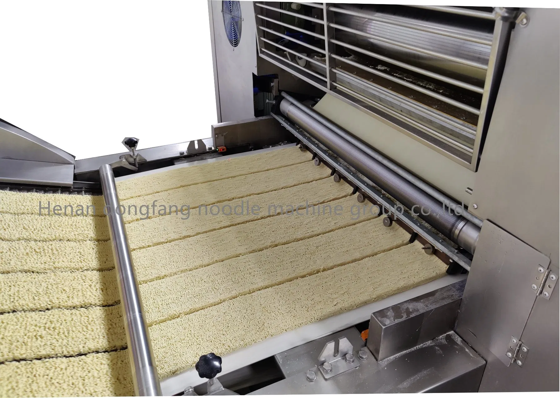 Linha de Produção de Macarrão Instantâneo Seco ao Ar Quente, Operação Fácil, Linha de Processamento Automática, Equipamento para Fabricação de Macarrão Instantâneo