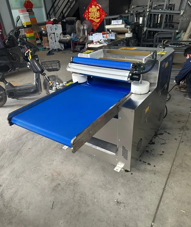 Máquina de Rolagem de Massa Máquina Automática de Sova de Massa Máquina de Achatar Massa à Venda