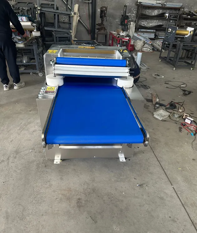 Máquina de Rolagem de Massa Máquina Automática de Sova de Massa Máquina de Achatar Massa à Venda
