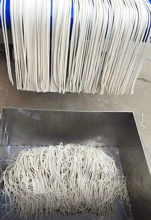 Máquina Automática de Macarrão Japonês para Fazer Massa Fresca de Ramen e Cortar Noodles