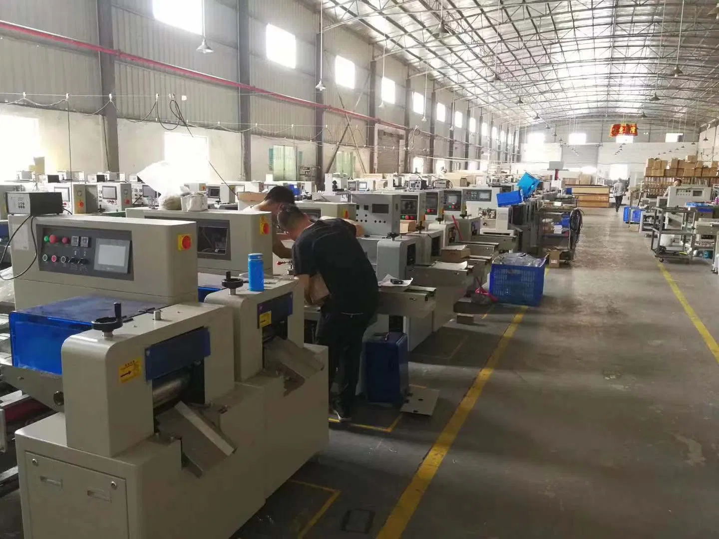 Máquina de Embalagem de Noodles de Arroz em Fluxo Horizontal Máquina Automática de Embalagem de Massa Seca