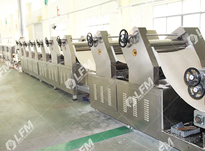 Linha de Produção de Macarrão Instantâneo Frito de Copo Totalmente Automática de Alta Eficiência