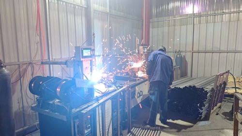 Welding machine