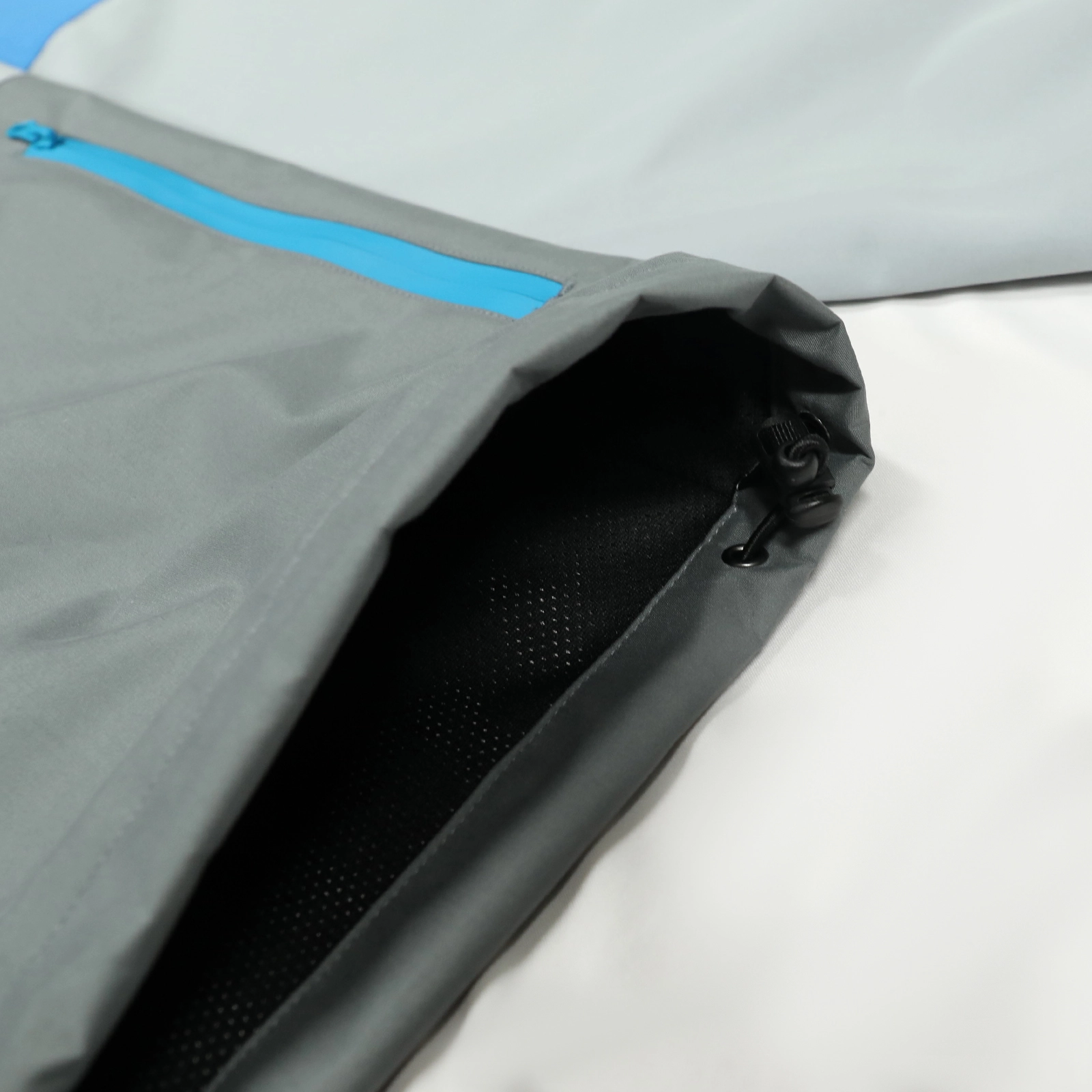 Yuelei Custom Rain Jacket Manufacturer for Hiking and Fishing in China