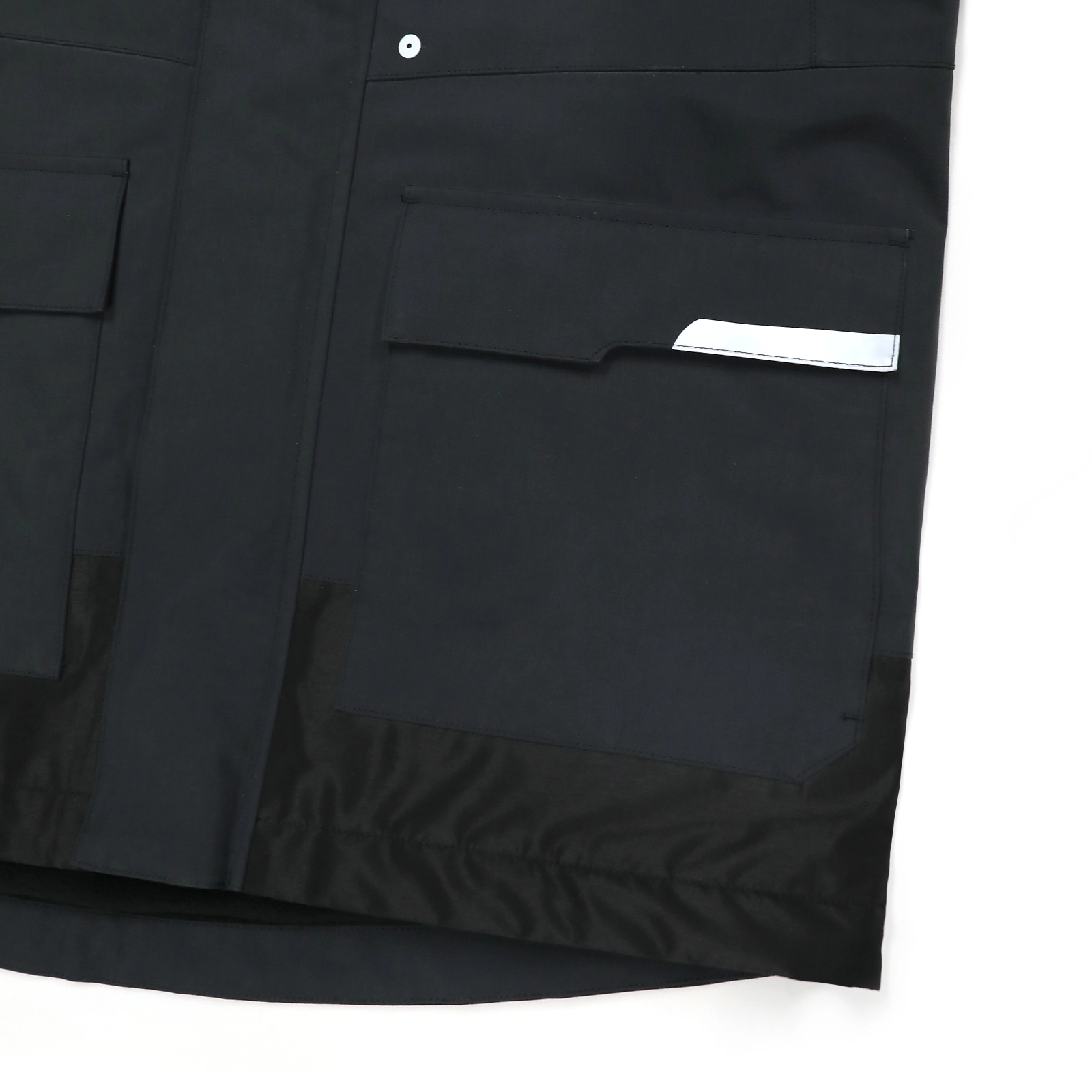 Yuelei Black Sailing Jacket with Neon Hood and Reflective Strips