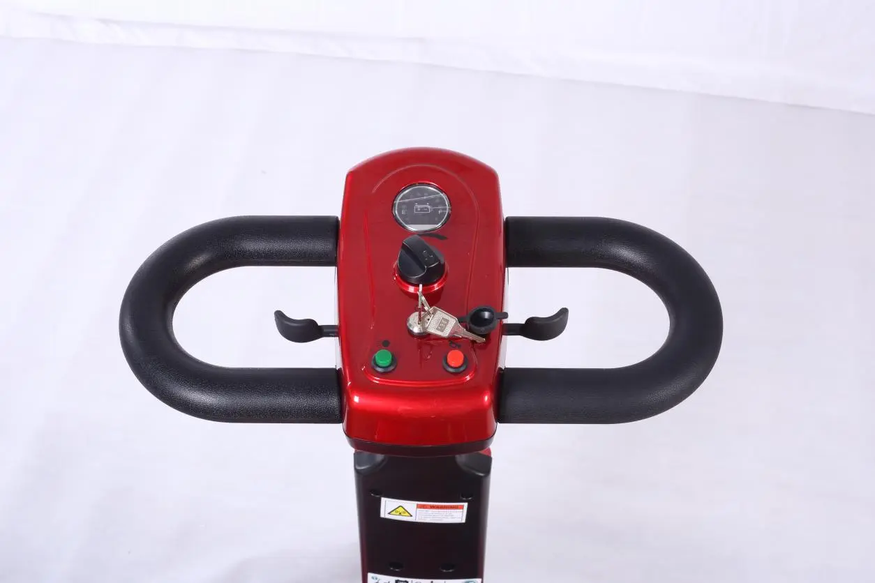 Easy Steering and Control Panel Layout