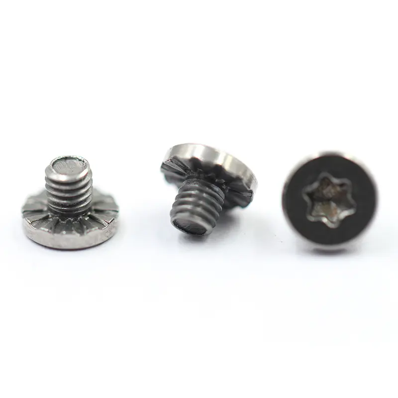 Torx drive machine screw for industrial fastening