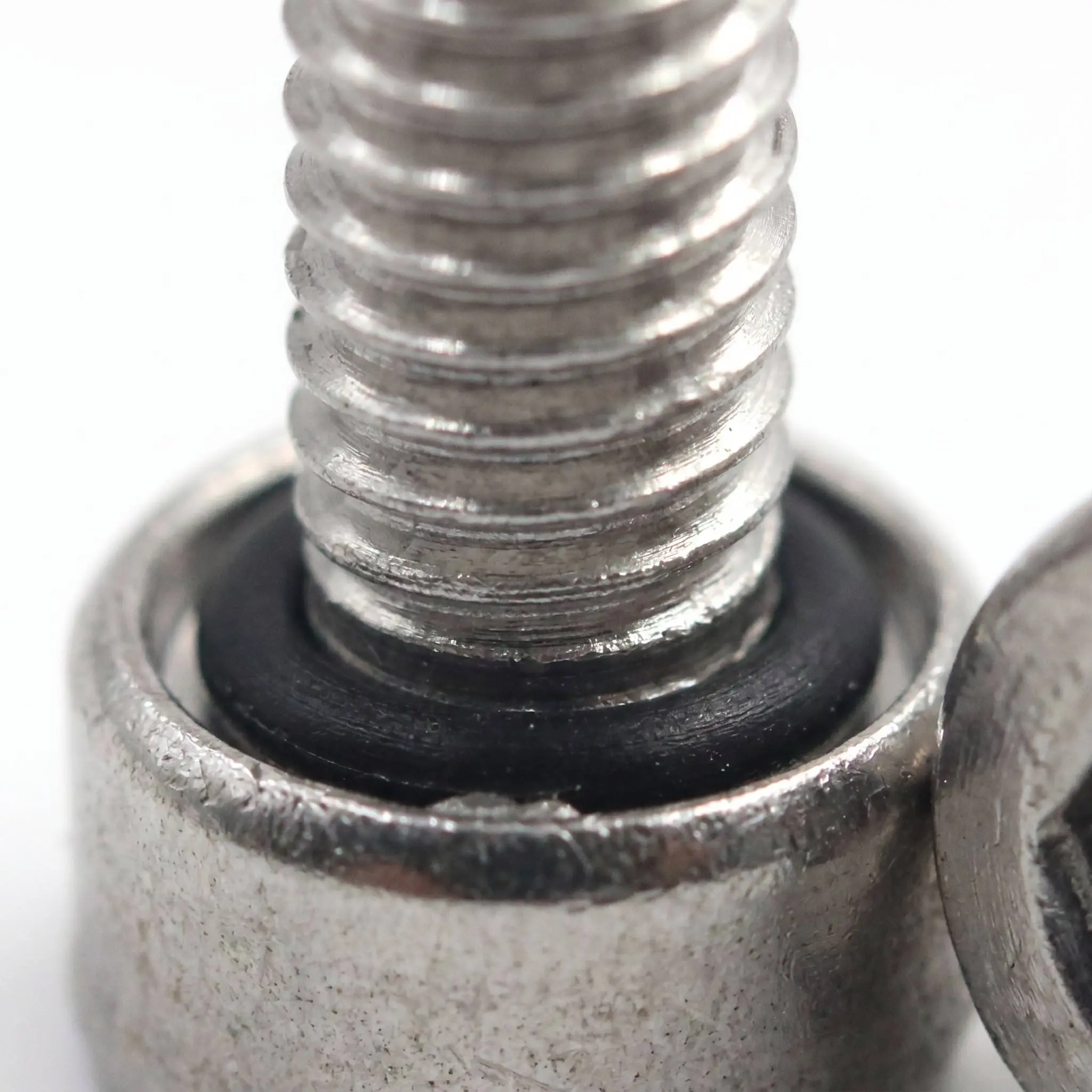 SealingScrew_Detail