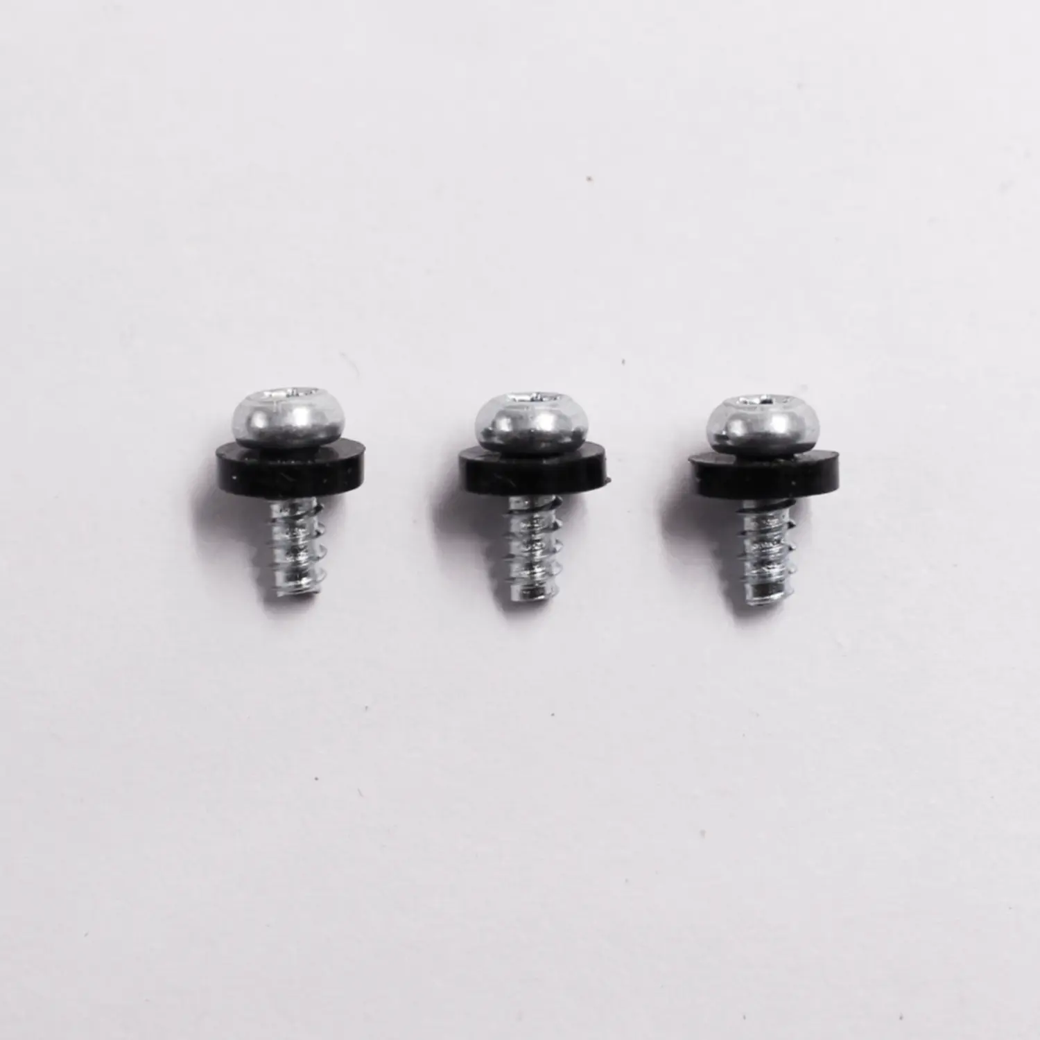 Wholesale Zinc Plated Pan Head Torx Self Tapping Screw With Black O-ring for Stable Assembly Manufacturer, Factories