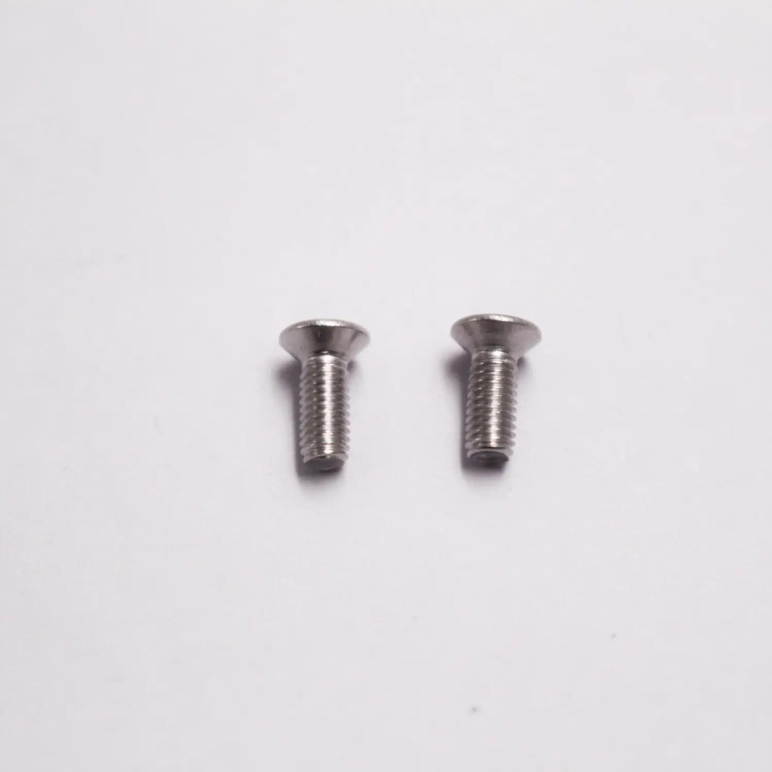 Custom Phillips Countersunk Head Machine Screw for Flat Surface Assembly Manufacturer, Supplier