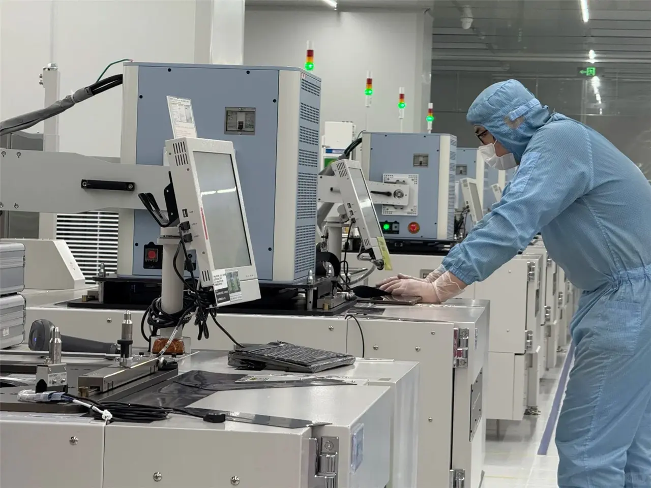 Precision instrument housing fixation