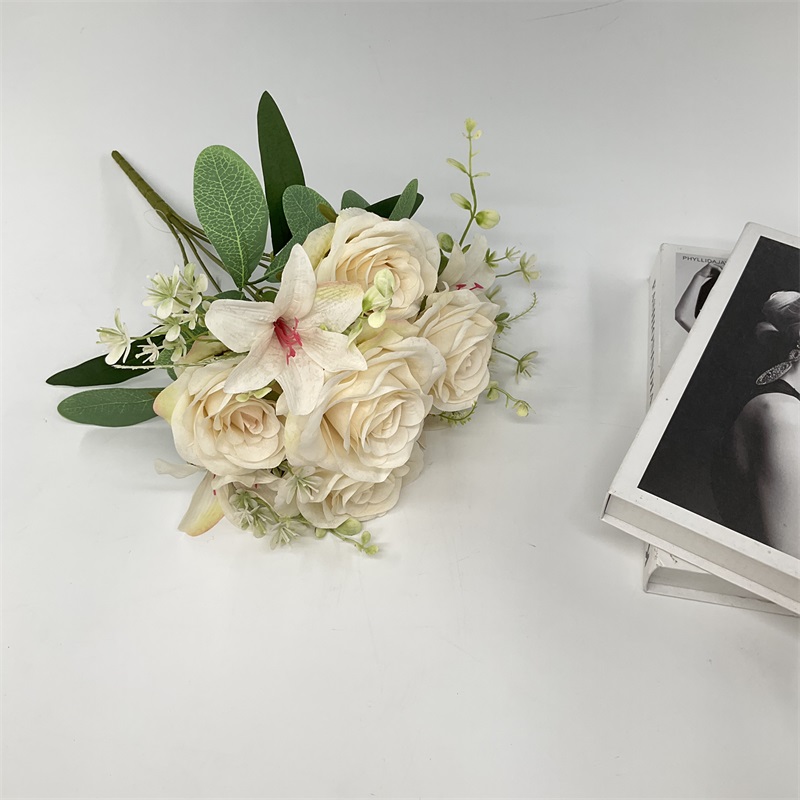 China Wholesale Real Touch Snowflake White Silk Artificial Roses Flower Heads Petals Artificiel Flowers Bulk Wedding Decoration Manufacturers, Factories