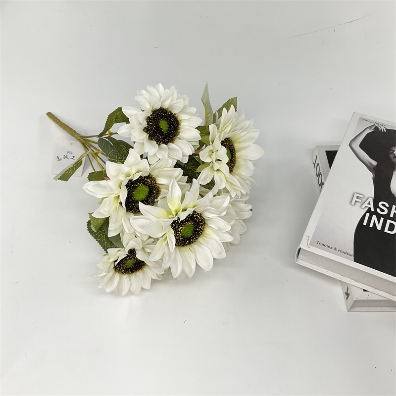 China Competitive Price Artificial China Flower Small Sunflowers autumn Sunflower Manufacturer, Supplier