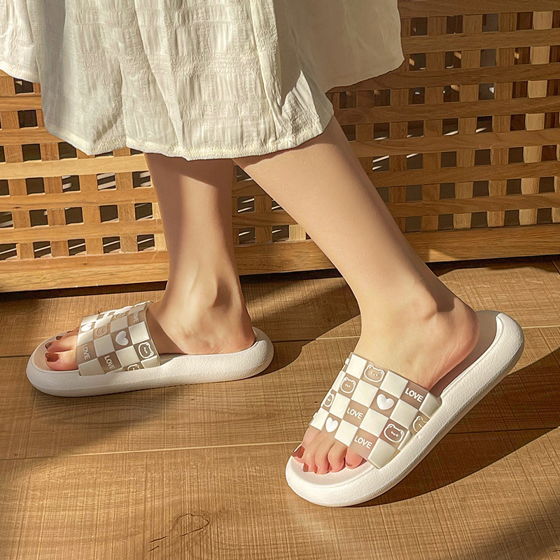 Wholesale Love Little Bear EVA Shit Feeling Slippers Female Summer Home Bathroom Soft Soled Household Sandals Female Manufacturers, Quotes