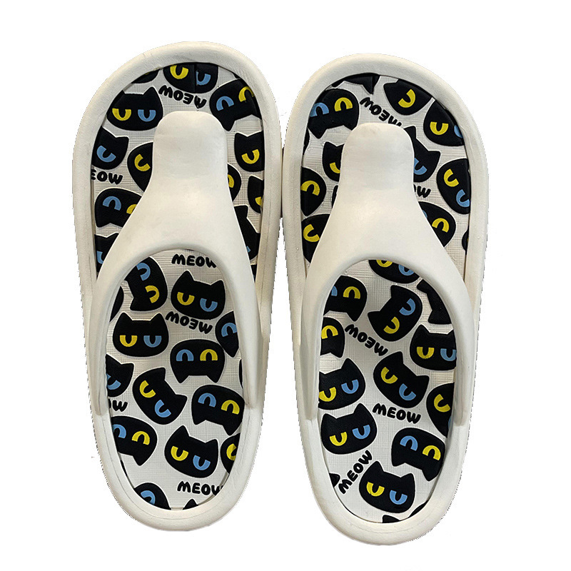 China Hot selling thick bottomed herringbone slippers for women to wear in summer, casual big eye cats to step on the shit feeling beach flip flops Supplier, Pricelist