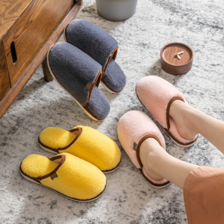 Wholesale Autumn and winter ladies confinement shoes hot style home couple indoor non-slip warm and comfortable cotton slippers wholesale Factory, Quotes