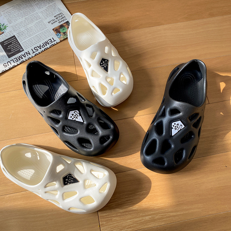 Wholesale Eva slippers women's summer hole shoes fashion trend home wear indoor home Manufacturer, Factories