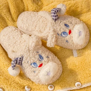 Wholesale New cotton slippers Women's lovely cartoon in autumn and winter Home warm plush cotton slippers