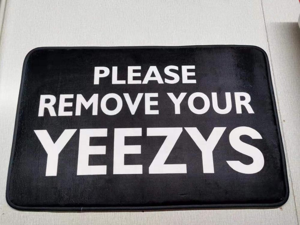 Wholesale drop shipping SUP Coral fleece mat Keep off Flannel mat Custom Printed Sneaker Keep off Door Floor Mats Doormats Supplier, Factories