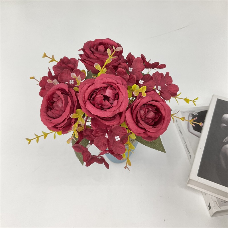 China Artificial White Hydrangea Natural Lifelike Real Touch Faux Large Royal Hydrangea for Home Party Outdoor Wedding Decor Table Pricelist, Quotes