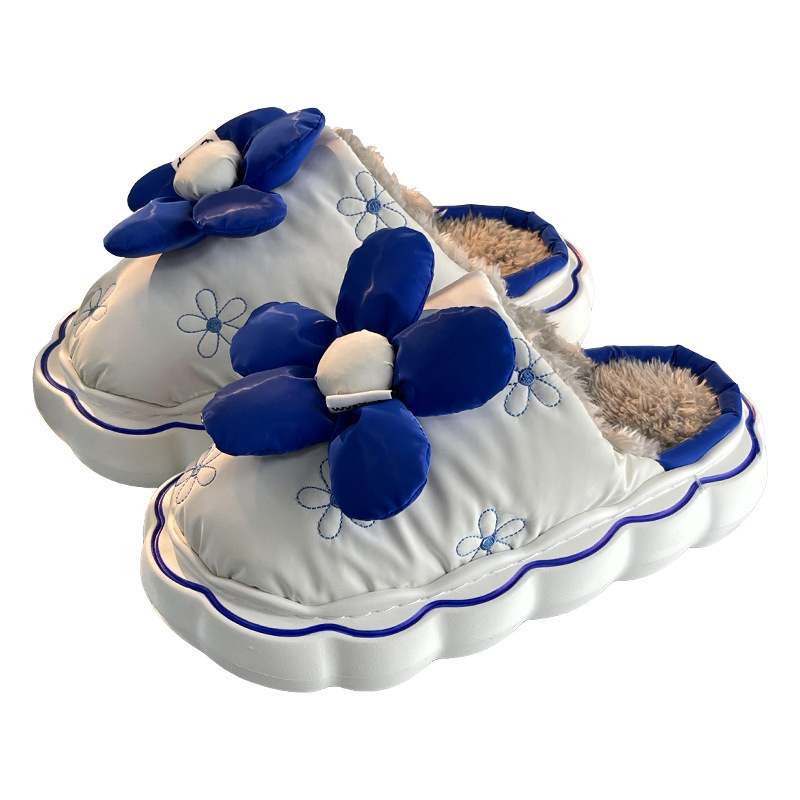 China Thick bottom stepping on feeling cotton slippers women's winter petals small flower Korean version home warm and fledging cotton slippers Manufacturers, Quotes