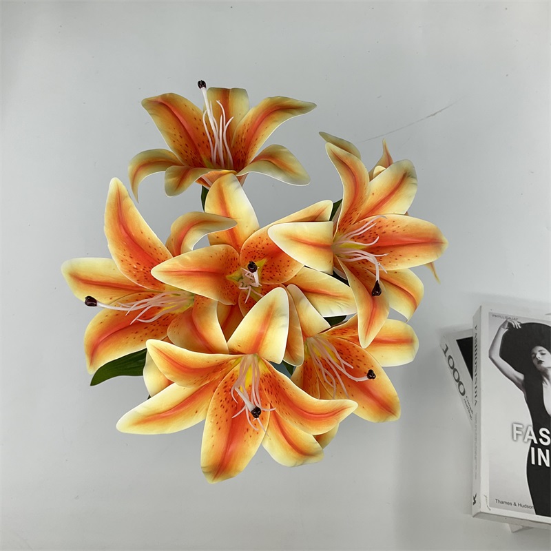 China 7 Fork Factory New Popular Artificial Flower Lily Double Head Decorative Flower Lily Film Material Wedding Decoration Silk Lily Suppliers, Pricelist