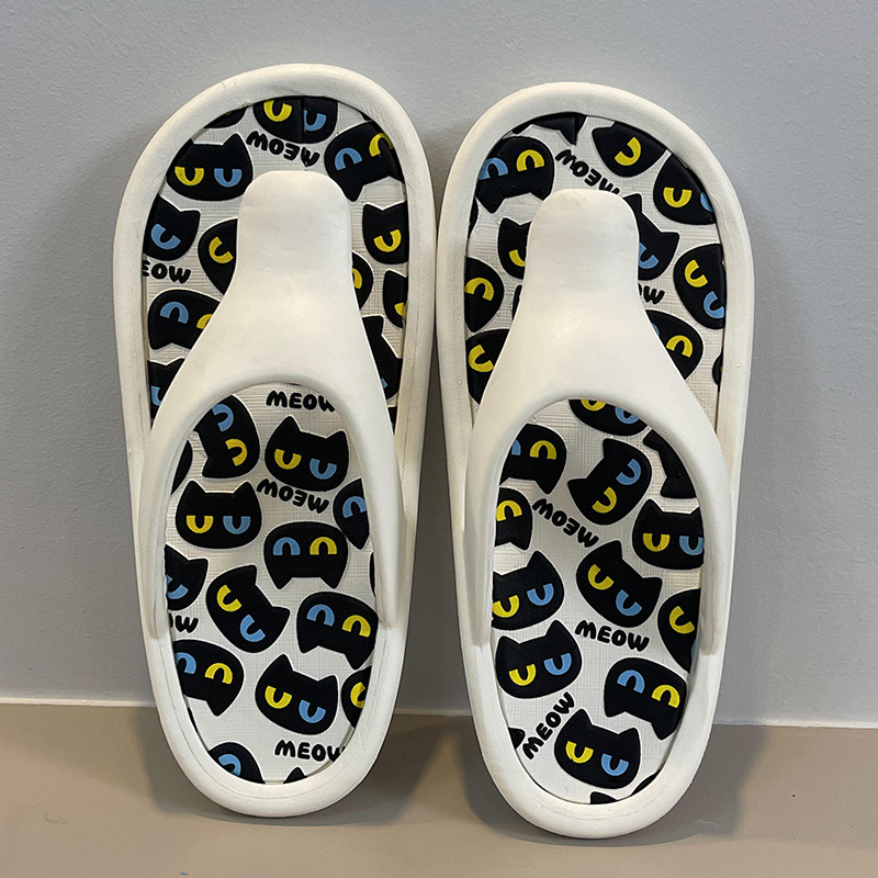 China Hot selling thick bottomed herringbone slippers for women to wear in summer, casual big eye cats to step on the shit feeling beach flip flops Supplier, Pricelist