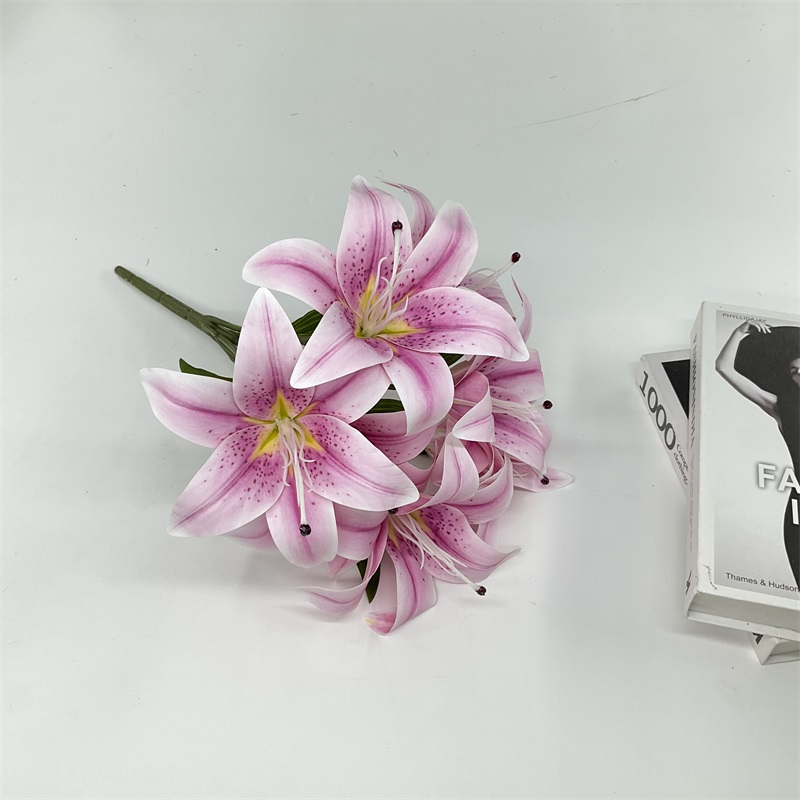 China 7 Fork Factory New Popular Artificial Flower Lily Double Head Decorative Flower Lily Film Material Wedding Decoration Silk Lily Suppliers, Pricelist