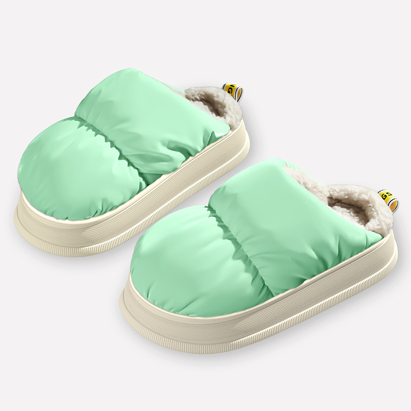 China Thick-soled cotton slippers for women in winter with a simple feeling of stepping on shit for couples indoor home anti-slip waterproof down cloth cotton slippers for men Factory, Quotes