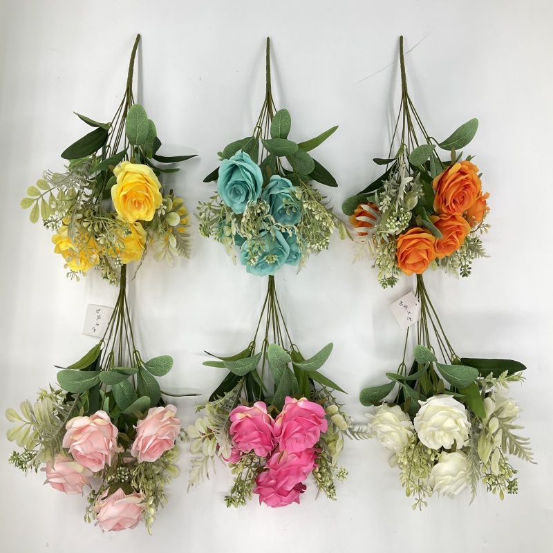 Love Rose Bud Product Photo 1