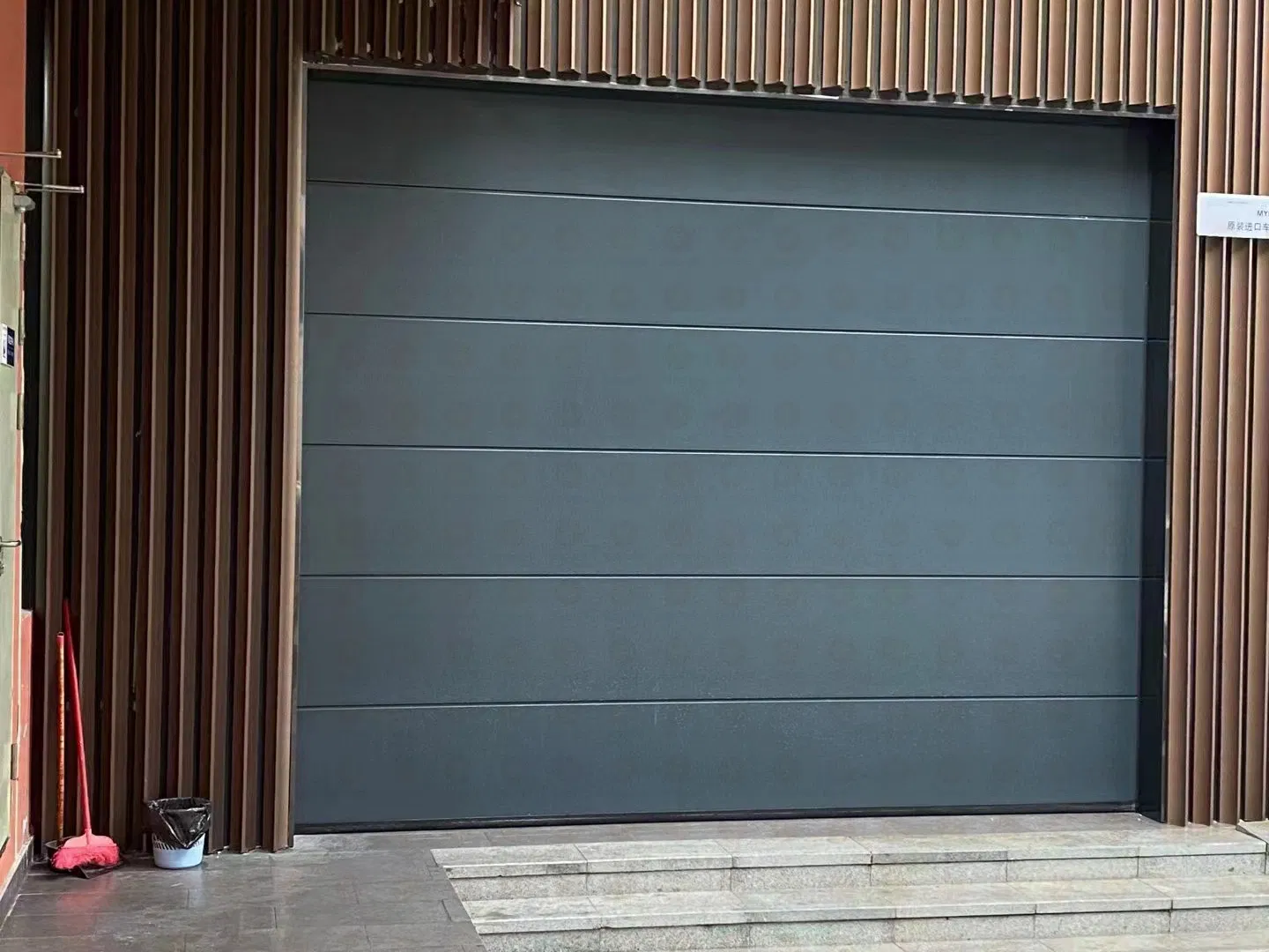 Premium Electric Flat Garage Doors with Flip Design for Villas