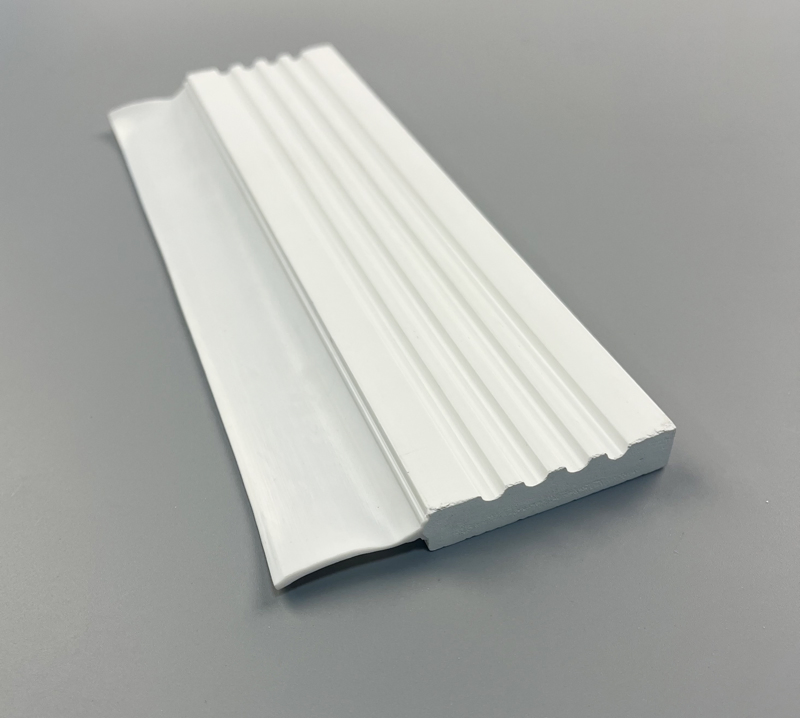 China Factory Vinyl Garage Door Stop Moulding Weatherstripping White PVC