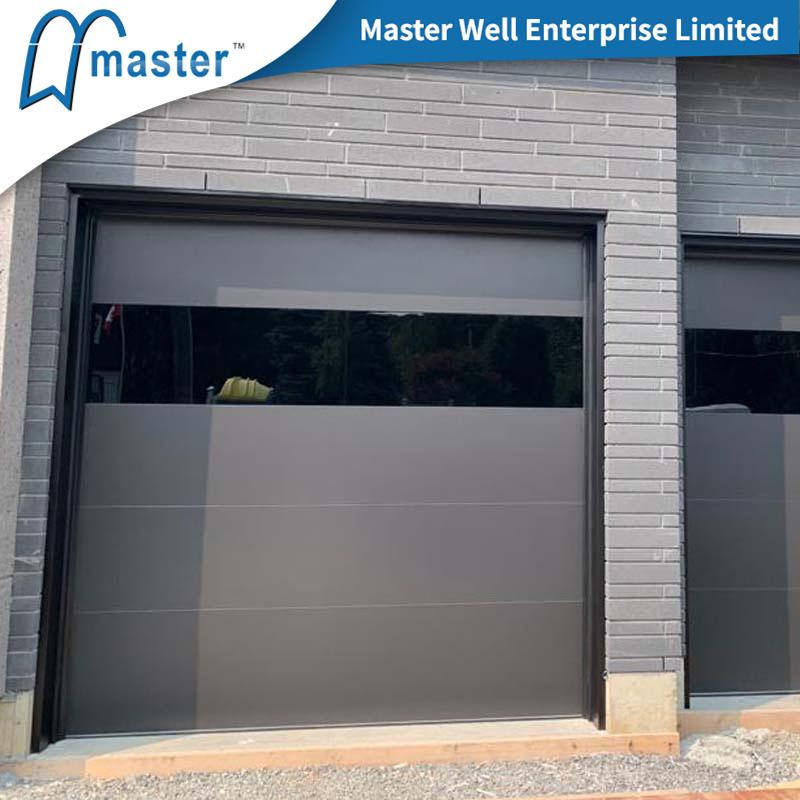 Popular Commercial Heavy Automatic Walnut White Galvanized Steel Black Wood Grain Sectional Short Long Carriage Panel Insulated Garage Door