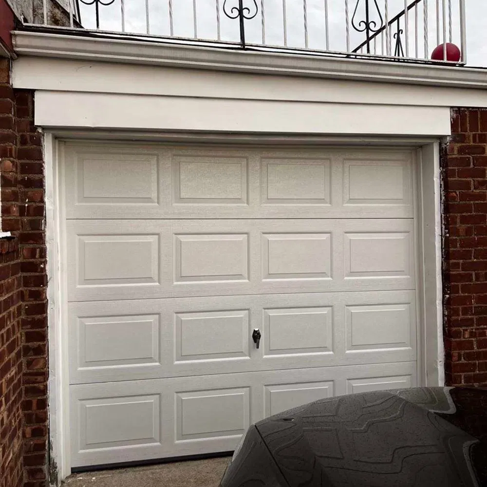 Factory Wholesale Sturdy and Durable Industrial PU Foam Insulated Sandwich Sectional Sliding Garage Overhead Sectional Garage Door for Logistic Entry and Exit