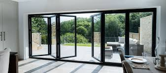 Bifold Aluminum Alloy Folding Doors with Fiberglass Folding Screen Windproof &amp; Waterproof for Exterior &amp; Patio