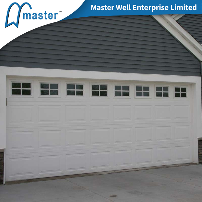 Top Sell Classic Automatic Foamed Walnut White Steel Orange Peel Oak Cedar Black Wood Grain Sectional Short Long Carriage Panel Insulated Overhead Garage Door