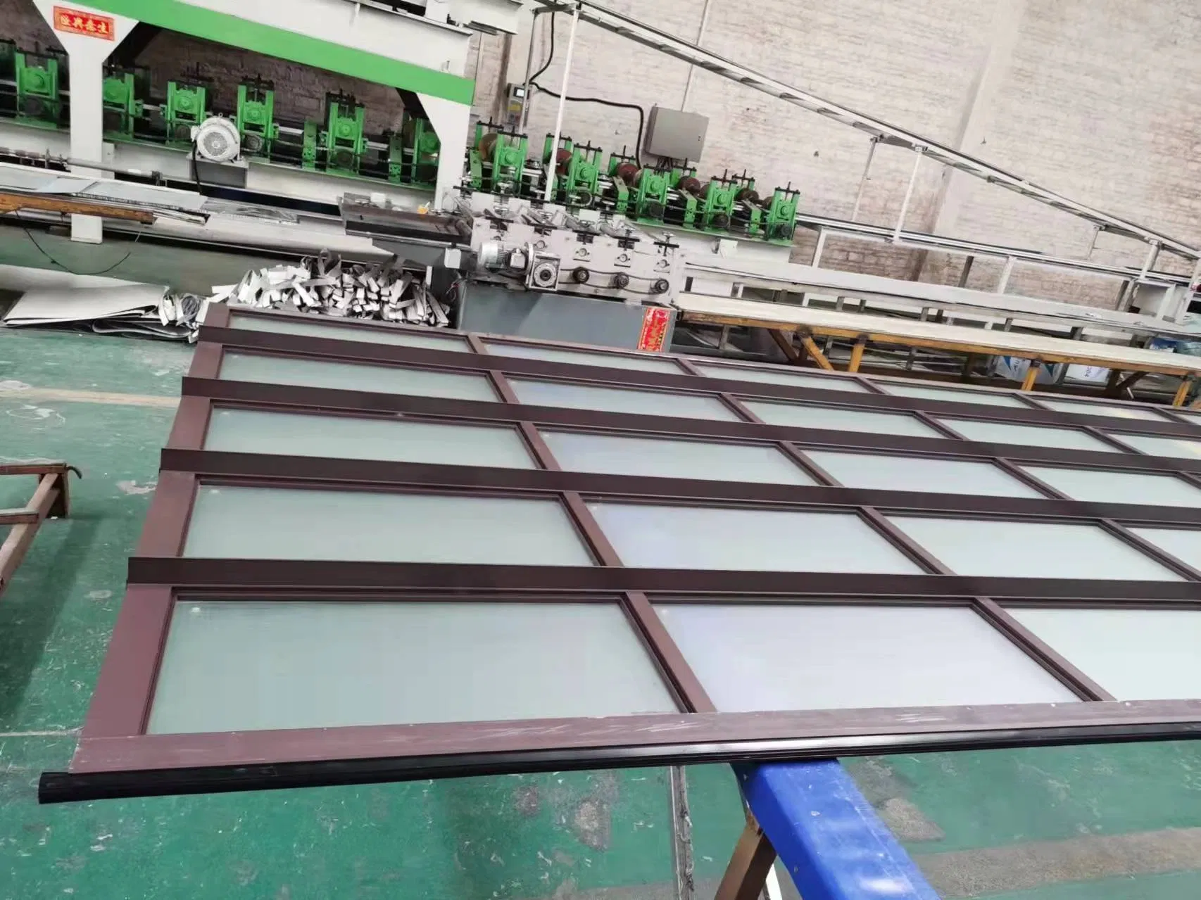 Wholesale Price China Factory Direct Frameless Full Glazed View Roller Shutter Black Glass Garage Door