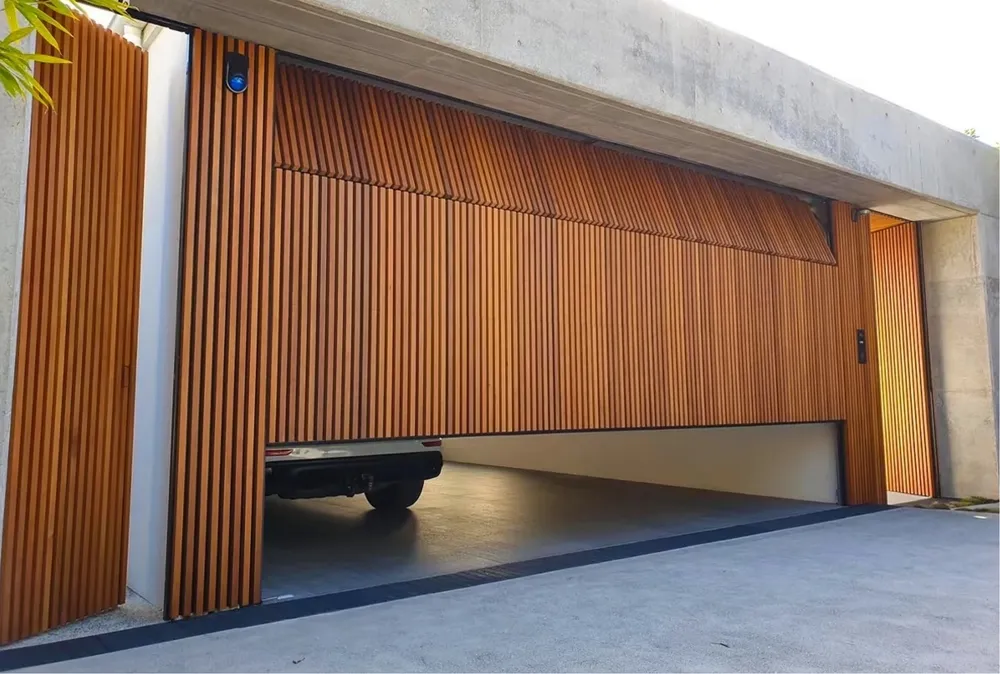 Garage Door Detail 3