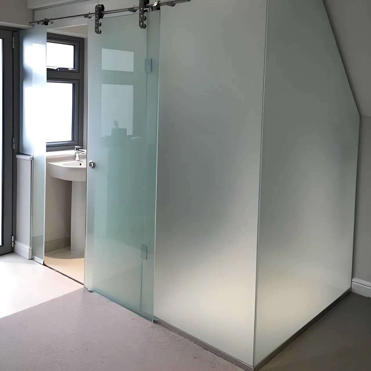 Wholesale Price Customized Size 2100*900mm Clear/Frosted Tempered Glass Door