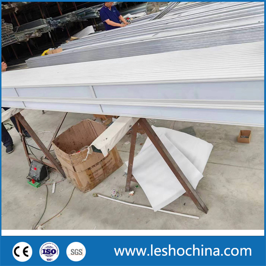 Aluminum Curved Frame Polycarbonate Crystal Transparent Clear Full View PC Horizontal Accordion Folding Sliding Door for Shopfront Store Front Shopping Mall