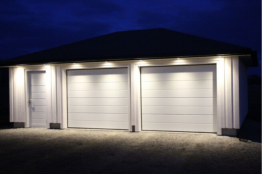 40mm Steel PU Insulated Residential Automatic Overhead Sectional Rolling Roller up Garage Door with Pedestrian Door