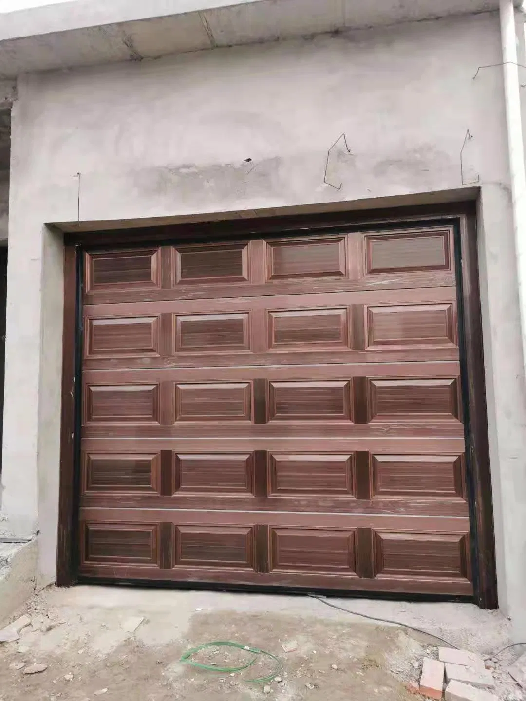 Space-Saving Flip Garage Door for Modern Villa Garage Use
