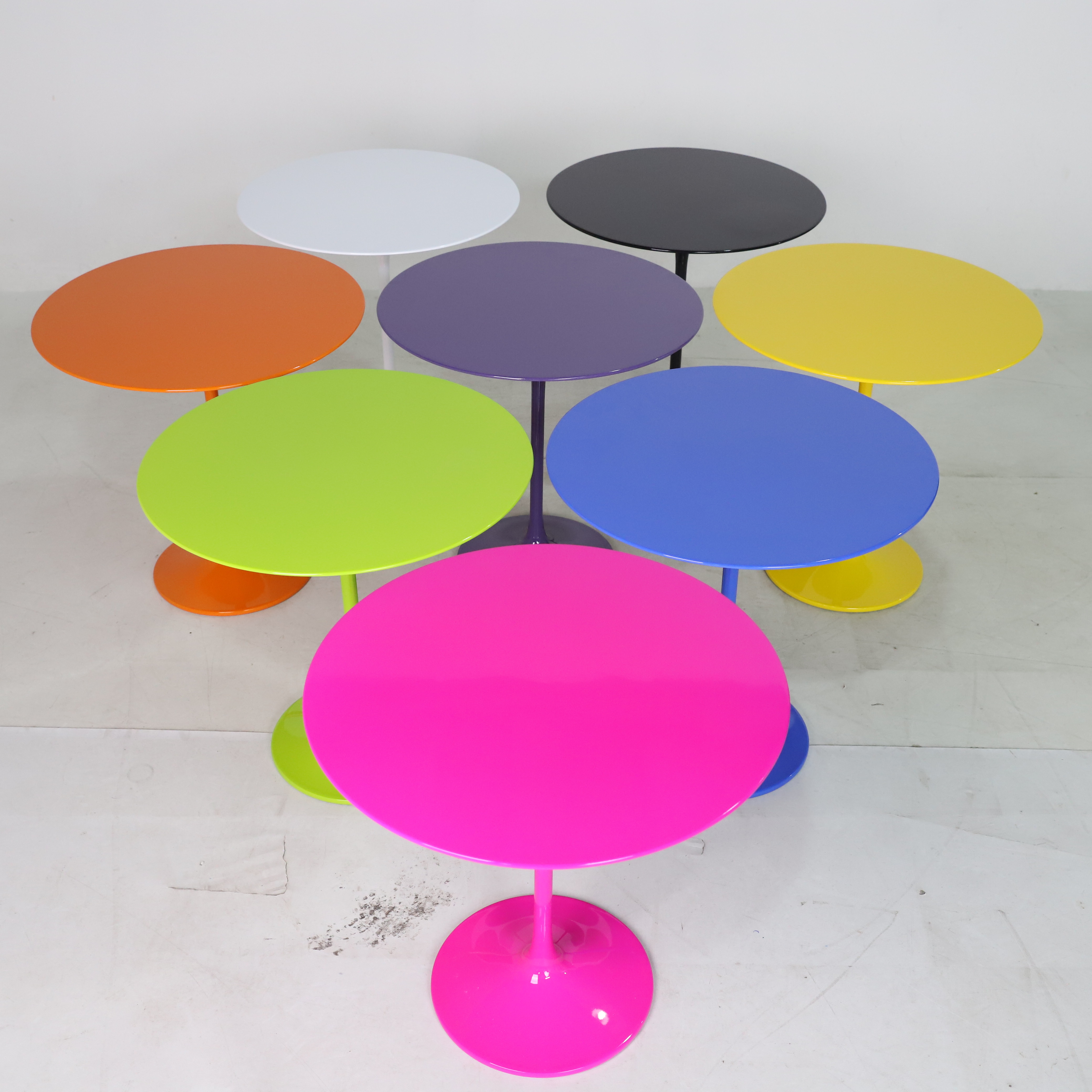 Side Table Feature 2