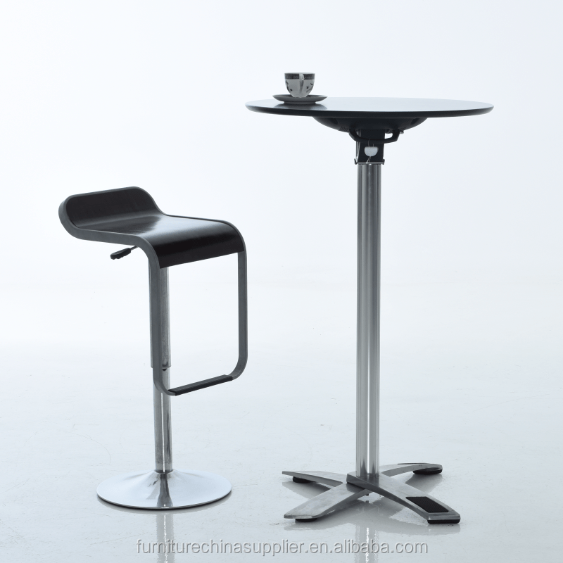 Outdoor Folding Table Details