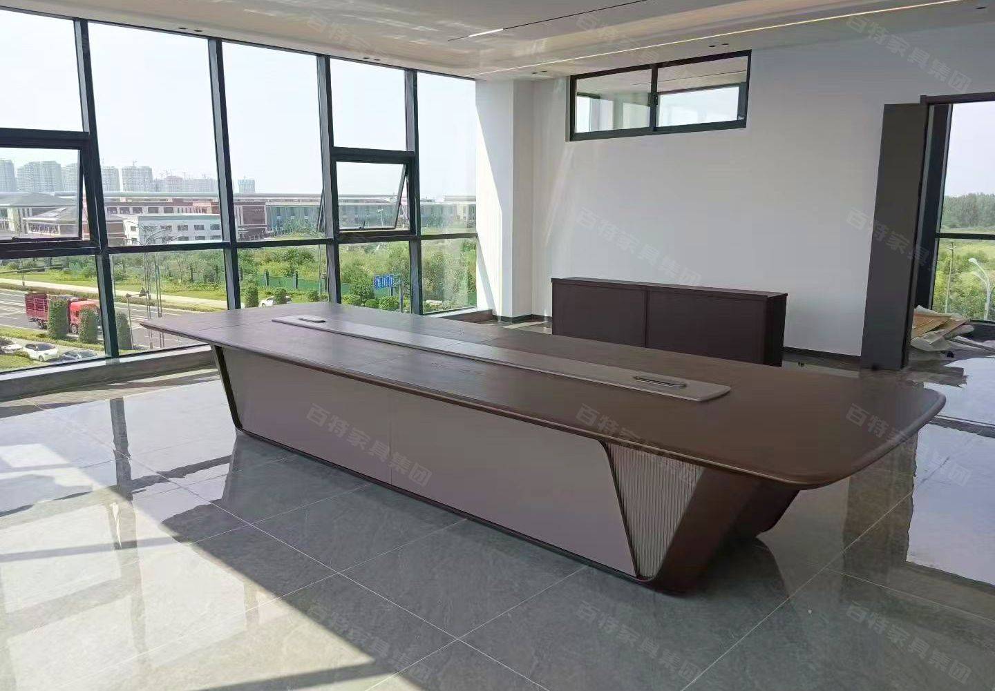 Modern Long Modular Wood Conference Table for Boardroom Conference Room Elegant Meeting Furniture Luxury Commercial Office Table