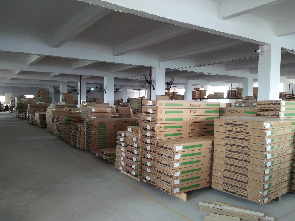 Loading cargo 1