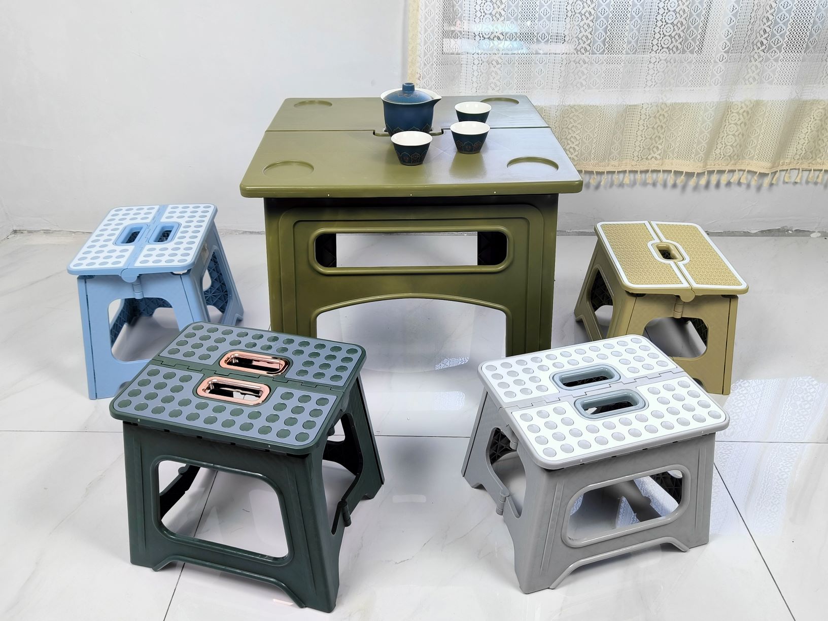 Outdoor plastic folding table